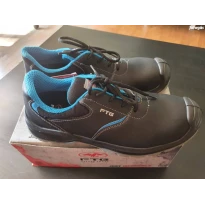 Sicherheitsschuhe FTG Tomcat S3 SRC rutschfest, wasserdicht und ultraleicht