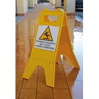 Arbeitswarnschild Logica S6000
