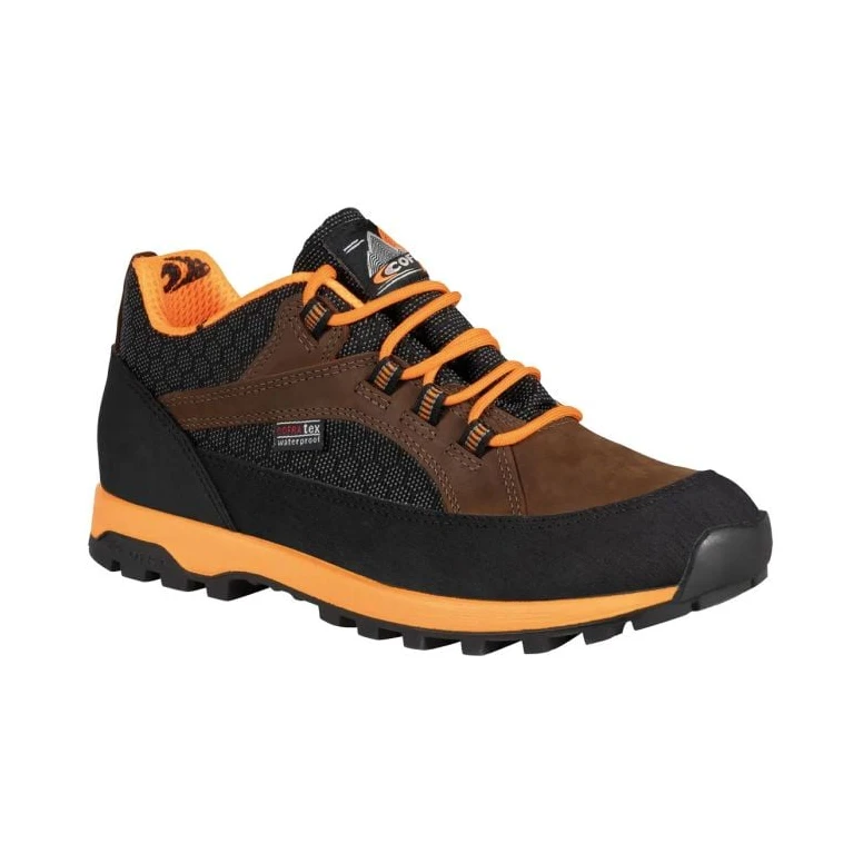 Hohe Trekkingschuhe Cofra Grassland 19770-000 bequem und widerstandsfähig