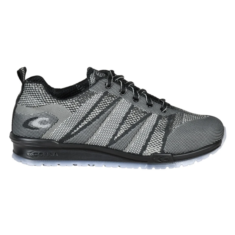 Alles muss raus -  Sicherheitsschuhe Cofra Benefit O1 SRC FO ohne Zehenschutzkappe 78801- 001  Nummer 44 Farbe Schwarz