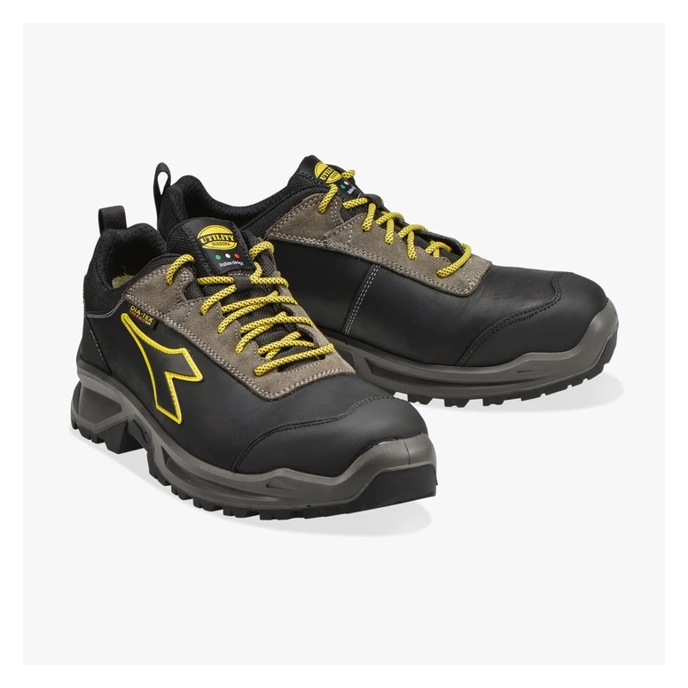 Alles muss raus -  Sicherheitsschuhe Diadora Sport Diatex Low S3 WR CI SRC  701.181121 Nummer 42 Farbe Schwarz Grau Stahl