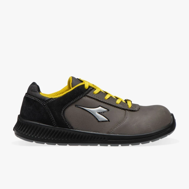Alles muss raus -  Sicherheitsschuhe Diadora Formula Low S3 SRC ESD 701.175524 Nummer 40 Farbe Schwarz