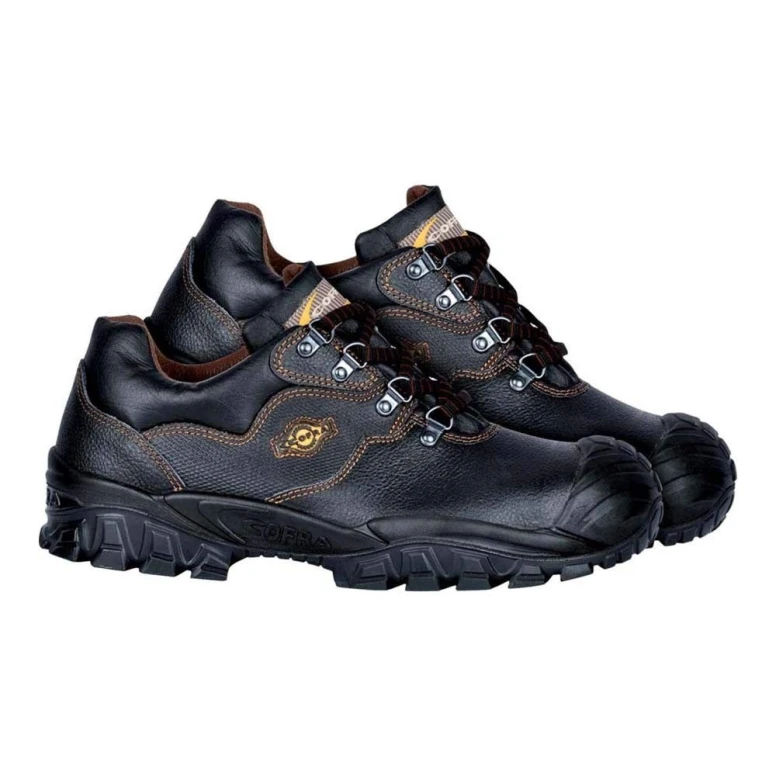 Sicherheitsschuhe Cofra New Volga UK S3 SRC NT230-000